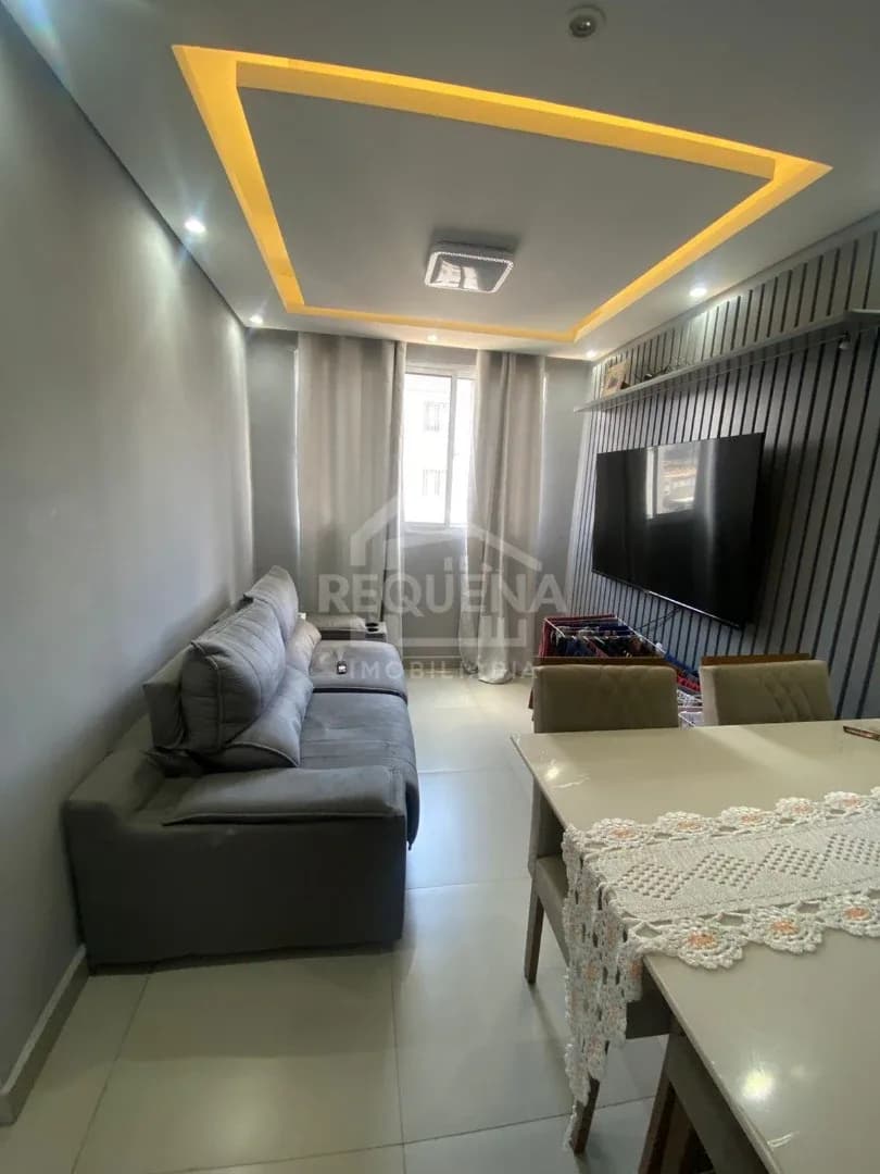 Foto de Apartamento de 02 dormitórios com planejados na cozinha e sala - ótima localização